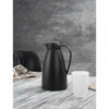 Alfi ECO termokande Kombinerer cool stil med høj funktionalitet i køkkenet og på kaffebordet. Kommer i sort og plast i høj kvalitet