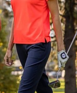 Kelowna Polo Cutter Buck Dame er en classisk poloshirt super blød mod huden