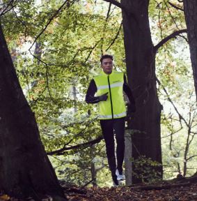 Løbevest med stor synlighed