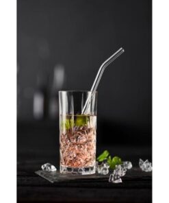 Lyngby glas Melodia serien, er forståeligt meget populær, dels på grund af sit design men vi har det til en ens skarp pris.