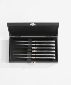 Laguiole steak bestik i 2 materialer Steakknive eller gafler er med håndtag af i enten rosewood eller sort træ. Perfekt til grillaften med venner og familie