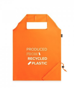 Foldebar taske Beira i genbrugsplast. PET 190T (100% rPET) foldbar taske. Med 40 cm håndtag. 370 x 420 mm. Ideel som giveaway, med dit logo.   