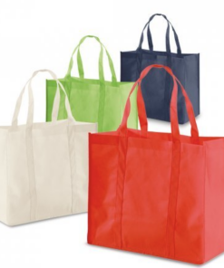 Non-woven shopper pose med håndtag, Ikke-vævede taske (80 g/m²) med 50 cm håndtag. 400 x 340 x 200 mm. Nem og praktisk, lige til at tage med på turen