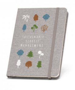 A5 notesblok Boyd med PET, (50% rPET) hardcover. 192 linjede elfenben sider fra en bæredygtig skovforvaltning, bogmærke bånd, elastik og indvendig lomme.
