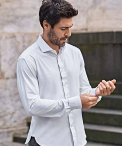 Tee Jays active stretch skjorte, Vores Active Shirt har en figursyet pasform med en luksus fire-vejs stræk, høj komfort. Elastisk, strækbar, blød skjorte