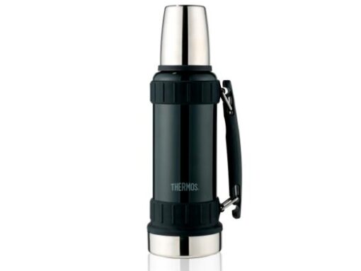 Thermos termoflaske i rustfrit stål, en robust termoflaske, der egner sig perfekt til arbejdsbrug og lignende. Kommer i 3 farver