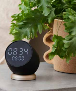 Kreafunk Bell alarmklokke i sort, der er designet til at gøre dine morgener lysere og mere energiske. Flot og stilfuldet og intuitive design