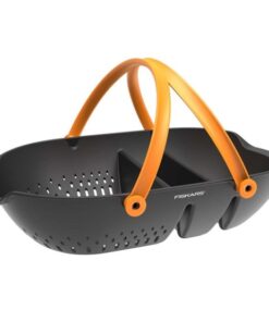Fiskars havepakke mellem med 3 dele, her har vi en rigtig god pakke når du er i gang med have og dine stauder.  Sikre og solide produkter  