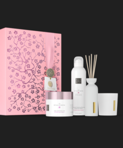 Rituals Sakura pakke i Large, dette vidunderlige gavesæt er den perfekte gave til en ven, et familiemedlem, eller hvis du vil forkæle dig selv!