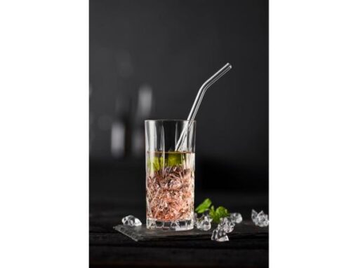 Lyngby glas Melodia serien, er forståeligt meget populær, dels på grund af sit design men vi har det til en ens skarp pris.