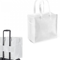 Non-woven Arasta pose i hvid, (140 g/m²) med 65 cm håndtag. Med trolley bånd. 350 x 350 x 200 mm. Perfekt suppement til din rejse. Let og praktisk. 