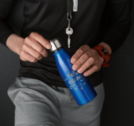 Drikkedunk til sport i aluminium, Aluminium sports flaske med rustfri stålhætte. Flot praktisk flaske. Kapacitet op til 500 mL. ø67 x 205 mm