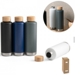 Drikkedunk Norre Bottle flot flaske, flaske i rustfri stål, og med bambus låg. Indeholde op til 640 mL, holder varmen op til 16 timer/ kold op til 48 timer.