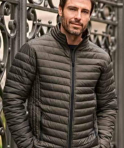 Tee Jays Zepelin Jacket herre, vores populære lette og faconsyede jakke har et helt unikt design og er fremstillet af materialer af en meget høj kvalitet