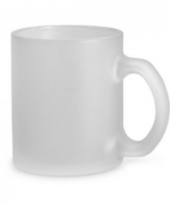 Krus Kenny II i matteret glas. Krus hvor du kan sætte dit eget udtryk. Med 340 mL kapacitet og leveres i en gaveæske. ø80 x 97 mm | Boks: 120 x 88 x 102 mm