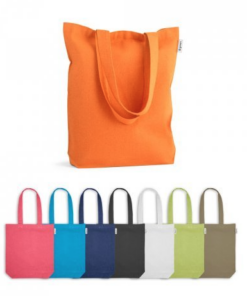 Taske Merida af genbrugsbomuld. Taske af bomuld (50%), genbrugsbomuld (30%) og genanvendt polyester (20%) (220 g/ m²) med 62 cm håndtag. 380 x 400 x 100 mm.