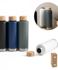 Drikkedunk Norre Bottle flot flaske, flaske i rustfri stål, og med bambus låg. Indeholde op til 640 mL, holder varmen op til 16 timer/ kold op til 48 timer.