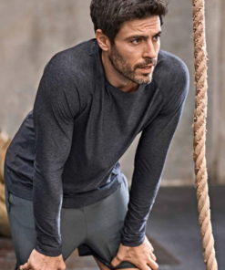 Tee Jays long sleeve Cooldry Tee D/H, er med flade sygninger sikrer den bedste komfort. T-shirten. Figursyet pasform med ekstra stretch, bedre bevægelse. .