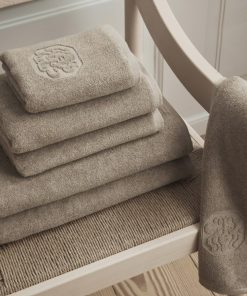 Georg Jensen XL håndklæde pakke i farverne Ocean grey og light Oak . Størrelse: 2 stk. 40 x 70 cm, 4 stk. á 50 x 100 cm + 2 stk. á 70 x 140 cm