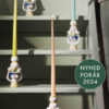 Bjørn Wiinblad lady Lysestager 2 stk, Invitér den nye hattefrøken indenfor, og lad hende skabe glæde i boligen med sine fine farver, finurlige detaljer,