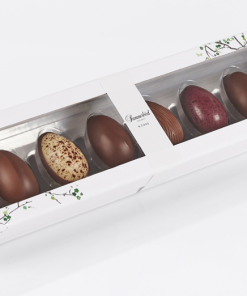 Summerbird eggs 8 forskellige smage, elegant gaveæske med 8 forskellige varianter af vores økologiske påskeæg. En gave man bliver glad for