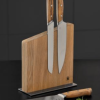 Morsø magnet knivblok, Elegante i egetræ står på en plade af rustfrit stål, skridsikre fødder. Magnet inde i træblokken, fungerer som vægophængt knivmagnet