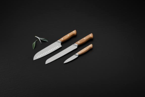 Morsø Foresta knivsæt 3 dele, Er en knivserie af meget høj kvalitet i et smukt design, som er virkelig flot og stilfuldt at have stående fremme i køkkenet.