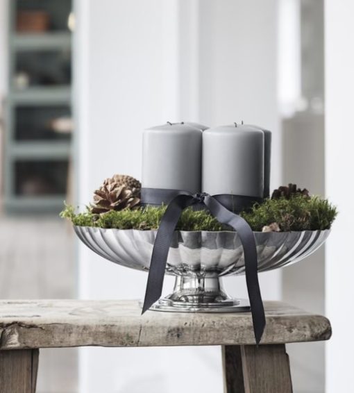 Georg Jensen Bernadotte opsats, dette elegante fad har Georg Jensens egne designere ladet sig inspirere af Sigvard Bernadottes ikoniske arbejde.